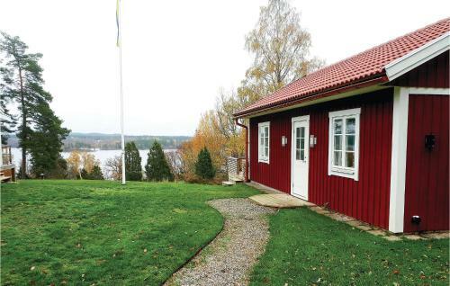 Two-bedroom Holiday Home In Skillingaryd