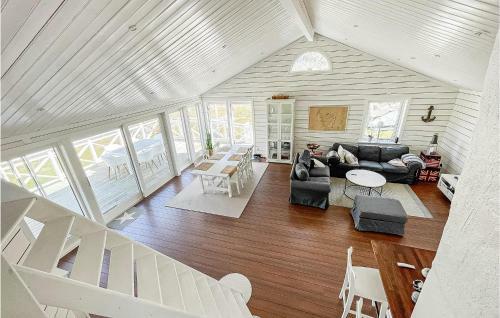 Amazing Home In Dyr�n With Wifi And 3 Bedrooms