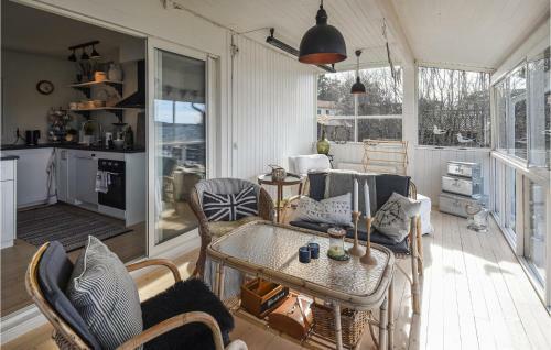 Amazing Home In Str�mstad With Wifi And 3 Bedrooms