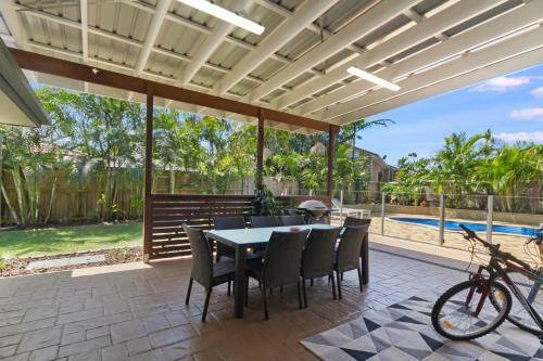 Bogangar Family Pad With Pool By Uholiday