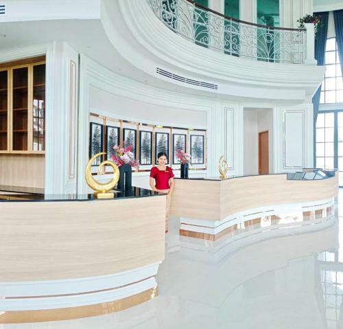 Grand Lord Hotel & Resident