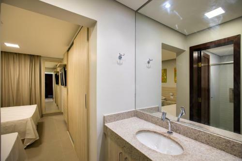 Encantos De Itaperapu� Apart - Service