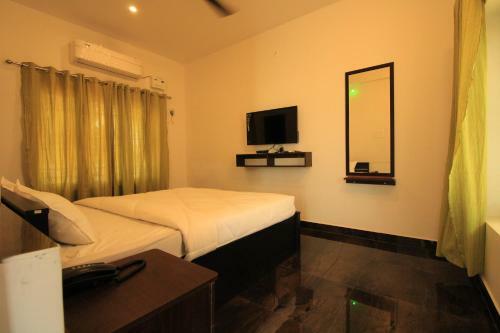 Hotel Bansuri Beach Resorts