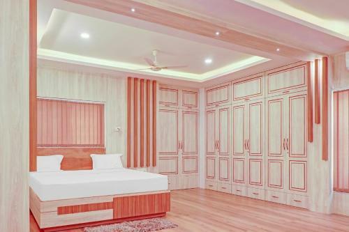 Hotel Oyo 89846 Luxury Inn