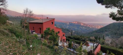 Hostal Mas Des Buscades