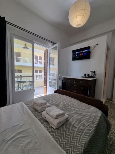 Hall Apartments & Rooms - Ath Airport