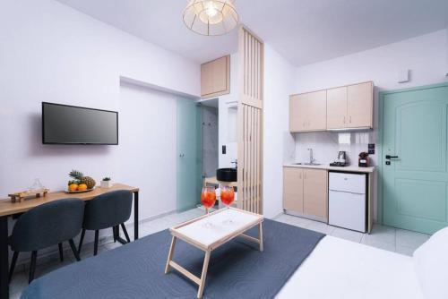 Alcyone Studios And Apartments No 9