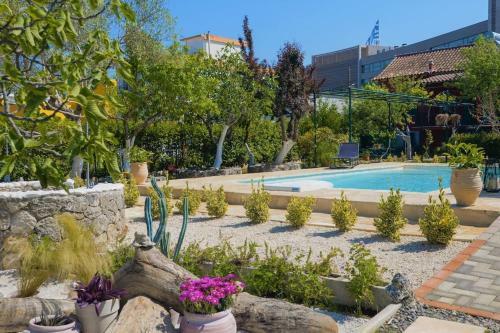 Villa The Red House In Dassia