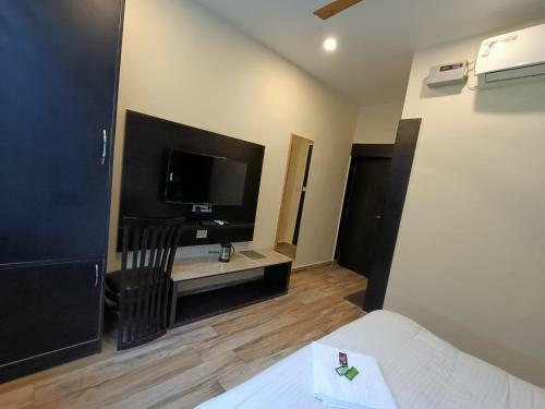 Hotel Dhauladhar Hills