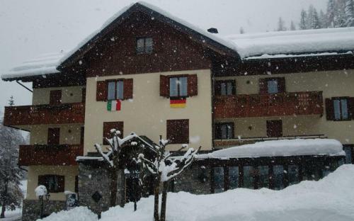 Hotel Albergo Nuoitas