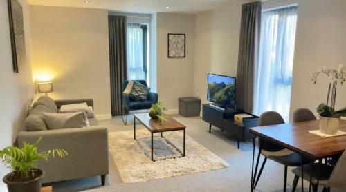 Mujo Short Stay 2 Bedroom Apartment