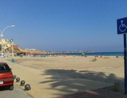 Casa Moderna Y Luminosa De Playa