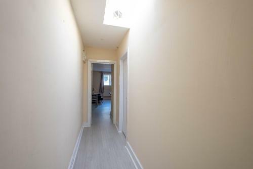 Apartamento Newly Refurbished Studio 20 Mins To London Bridge