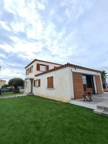 305 Villa De Standing Avec Piscine