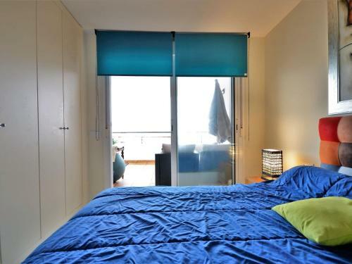Modern Apartment In Roquetas De Mar With Garden