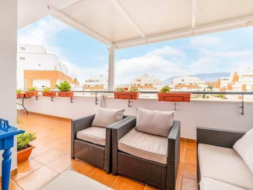 Modern Apartment In Roquetas De Mar With Garden
