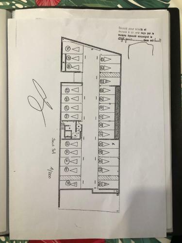Apartamento Studio En F1 Bis, Proche Commodit�s Et Fronti�res.