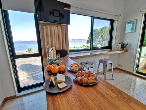 Espectacular Apartamento, A Pie De Playa En Samil.