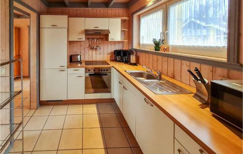 Nice Home In Rechlin With Sauna, Wifi And 2 Bedrooms