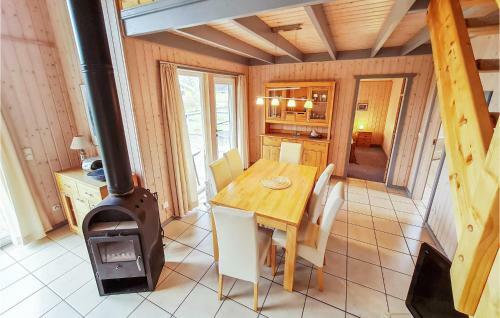 Nice Home In Rechlin With Sauna, Wifi And 2 Bedrooms