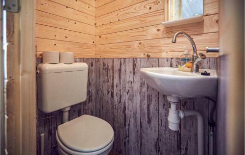 Awesome Home In S�sel With Wifi