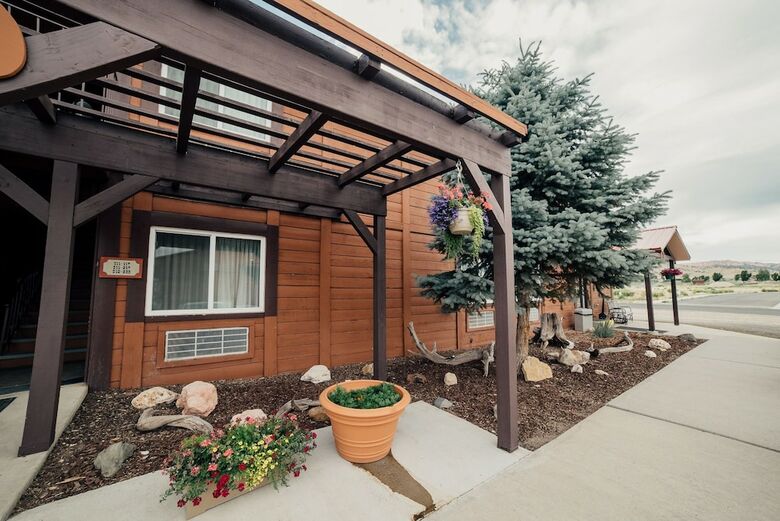 Hotel America's Best Value Inn & Sui