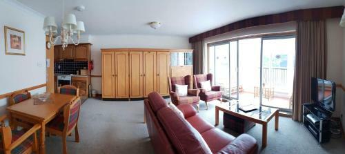 Loch Rannoch Otter Lodge 8