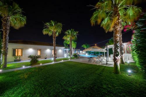 Villa Aqua Venere Pool & Suites
