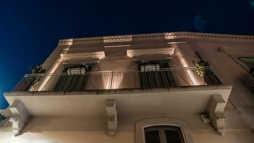 Hostal L'incanto Luxury Rooms
