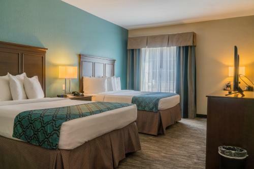Heritage Place Hotel And Suites