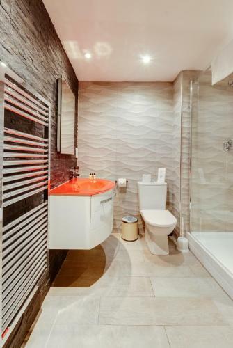 Book A Base Apartments - Duke Street