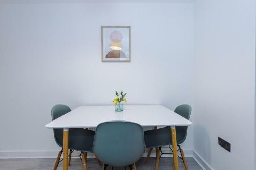 One Bedroom Apartment In The Heart Of Liverpool