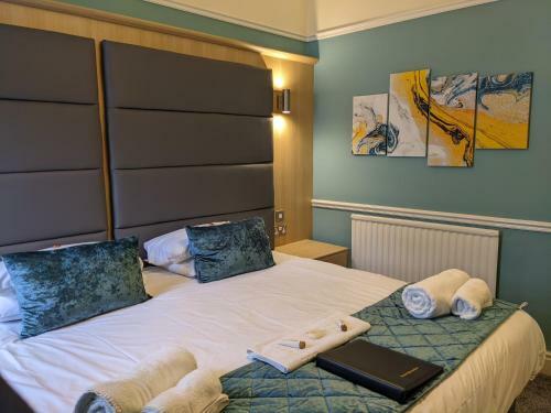 The Wildings Hotel & Tudno's Restaurant