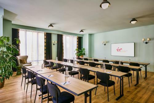 Virgin Hotels New Orleans