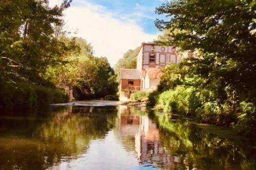 Pilgrim- Entre Paris & Chartres- Jacuzzi Privatif