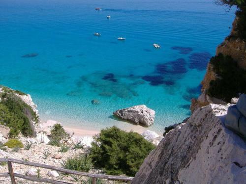 Hostal Affittacamere Munduge