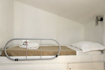 Bed & Breakfast My Room Suite Center