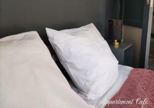 Apartamento Appartement Caf� - Proche De La Plage Du Gosier
