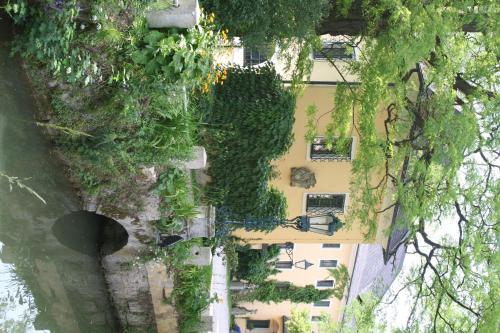 Hostal G�stehaus Schloss Bernau