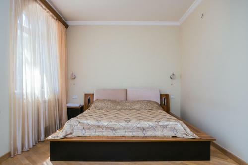 Syuniq Hotel