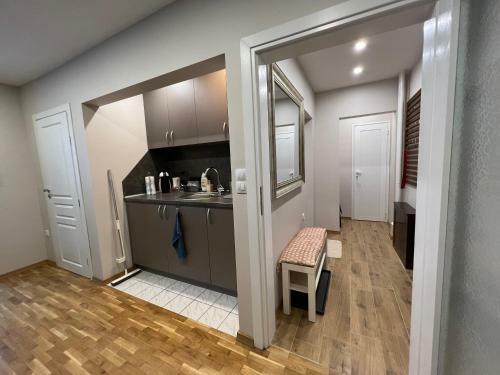 ?????????? ??? / Hay Apartment