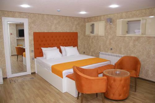 Hostal Eurohotel
