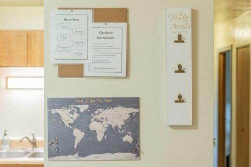 Hostal Centrally Located Coffee Bar And Comfort