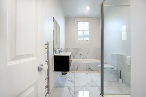Coastal Villa - Napier Holiday Home