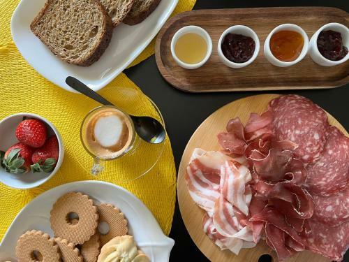 Bed & Breakfast Miss Scola Pastry Rooms - Lake Como