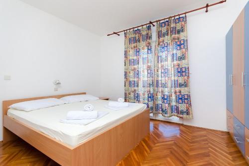 Apartments Slavica R