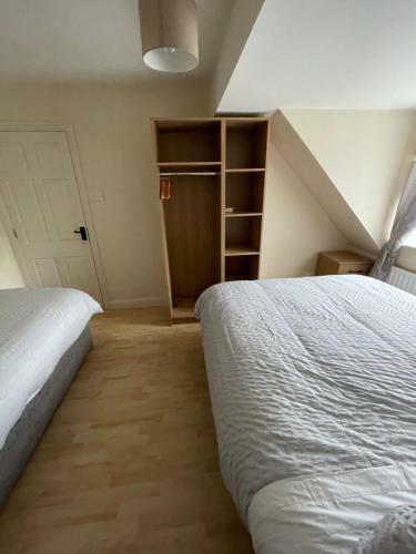 Cosy Cosh House