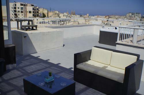 Wonderful Apartments With Shared Jacuzzi And Panorama Rooftop