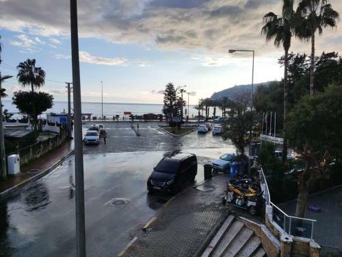 Apartamento Luxury Home With A Sea And Castle View At Centre