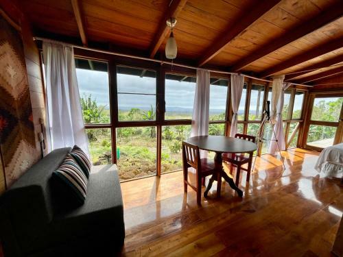 Villa Unique Wooden Cabin With Stunning Views